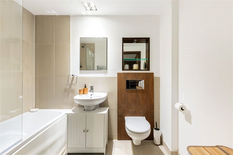 Bridges Court Road, London, UK, SW11