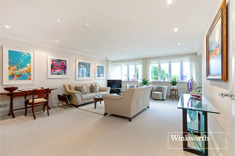 Hendon Lane, Finchley, London, N3