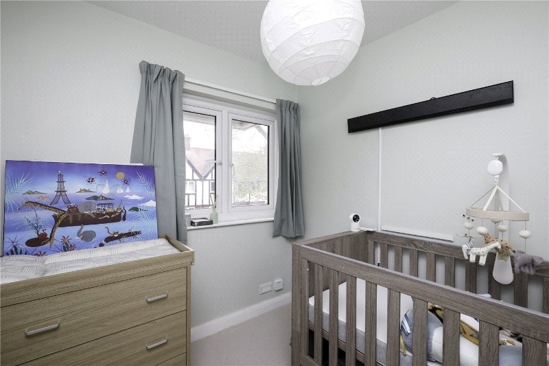 Park Drive, London, W3