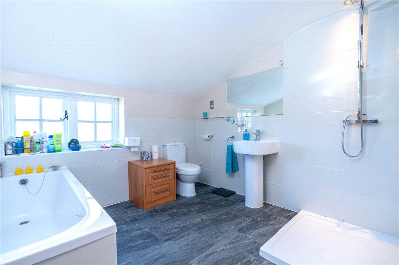 Lincoln Road, Leasingham, Sleaford, Lincolnshire, NG34