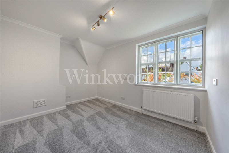 Asmuns Hill, London, NW11