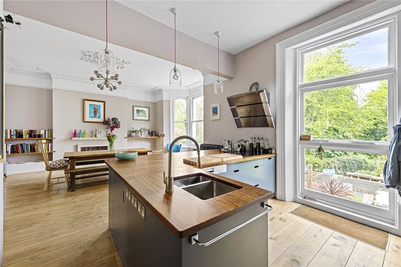 Belvedere Road, London, SE19