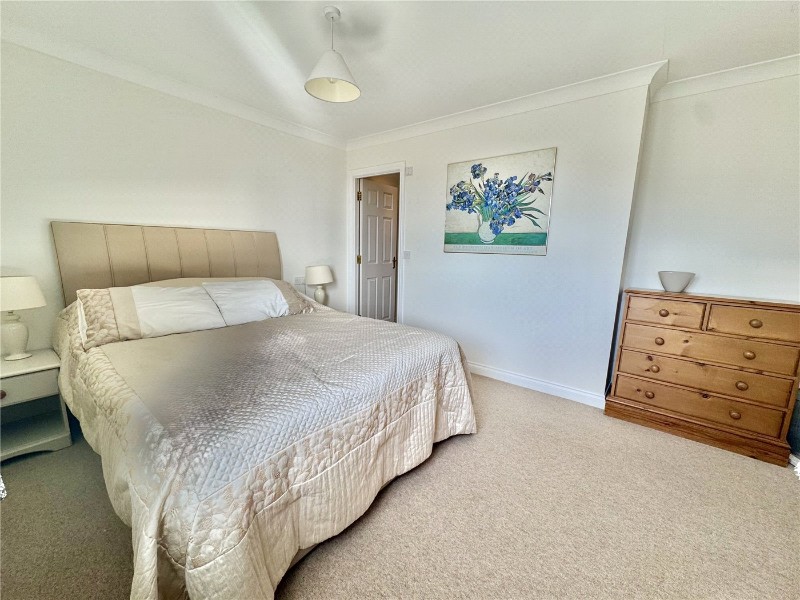 Hillcroft Close, Lymington, Hampshire, SO41
