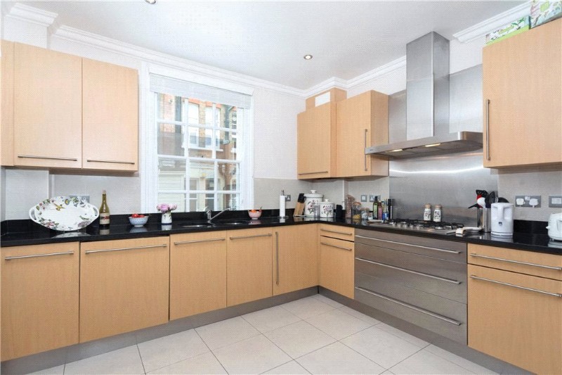 Charles Lane, London, NW8