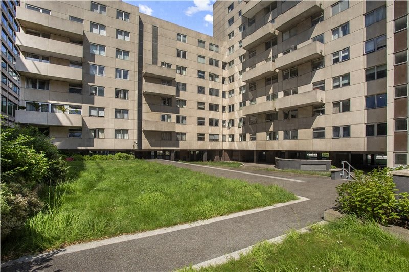Rennie Court, 11 Upper Ground, London, SE1