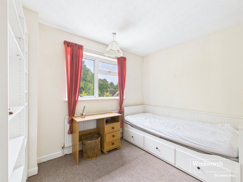 Marshall Close, Purley on Thames, Reading, Berkshire, RG8