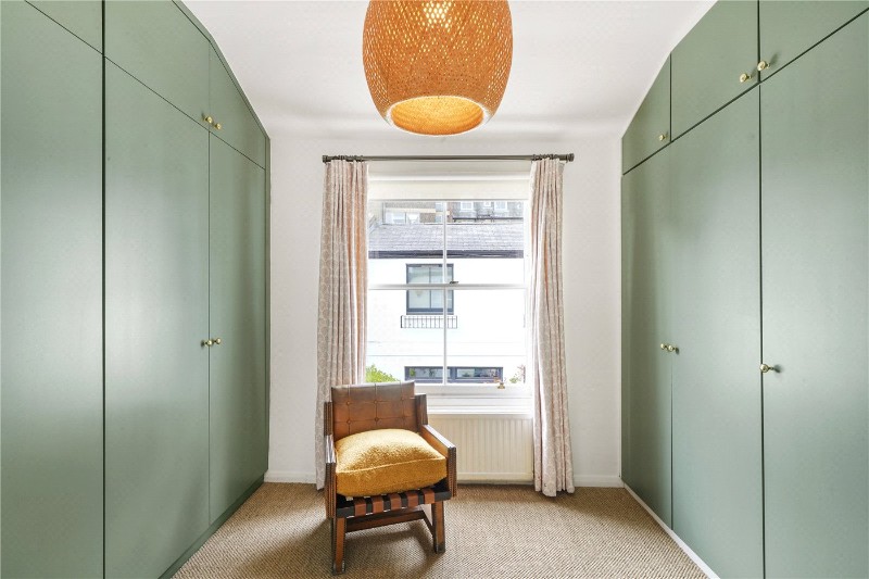 Pembridge Mews, London, W11
