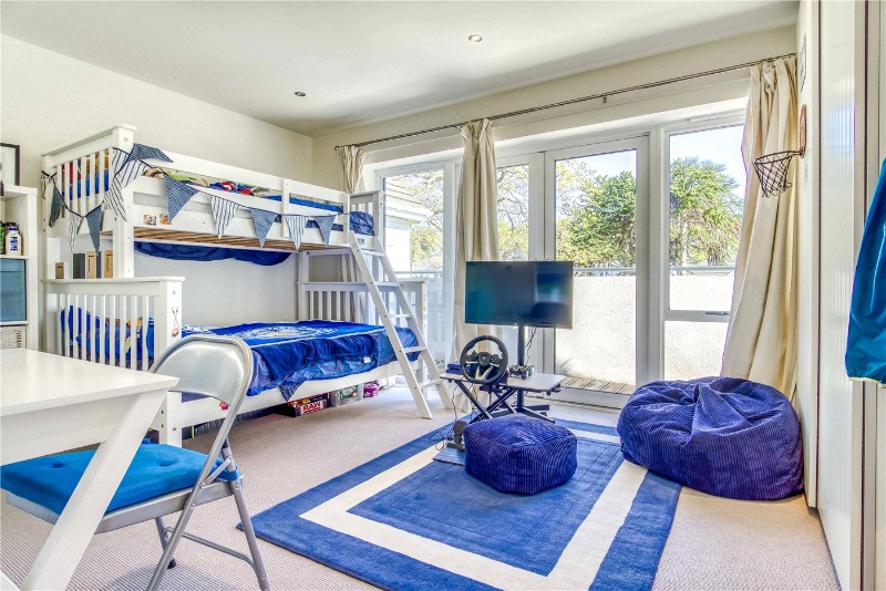 Brownsea View Avenue, Lilliput, Poole, BH14