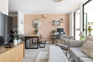 Coster Avenue, London, N4