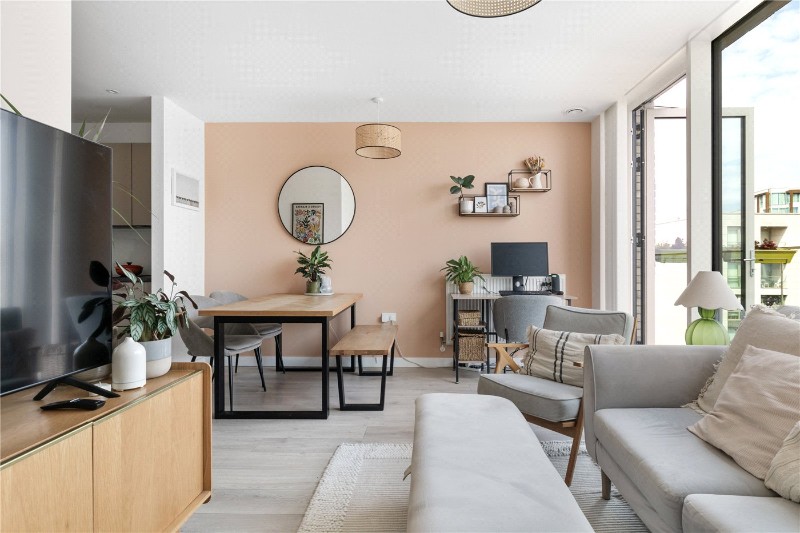 Coster Avenue, London, N4