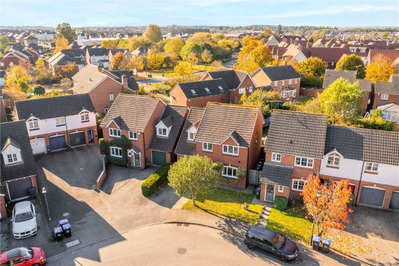 Faulconbridge Way, Heathcote, Warwick, Warwickshire, CV34