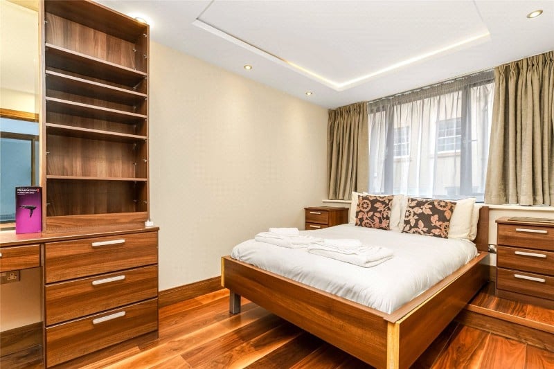 Cato Street, London, W1H