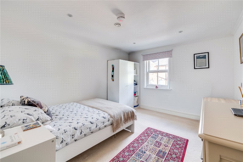Greyhound Road, London, W14