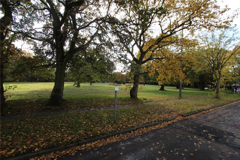 The Close, Kingsley Lane, Benfleet, SS7