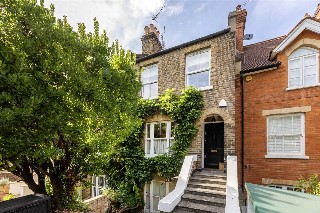 Medfield Street, London, SW15