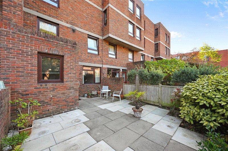 Lily Close, St Paul&#39;s Court, London, W14