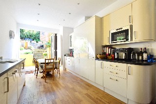 Kirkside Road, London, SE3