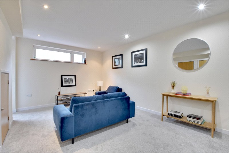 Hedgley Mews, Lee, London, SE12