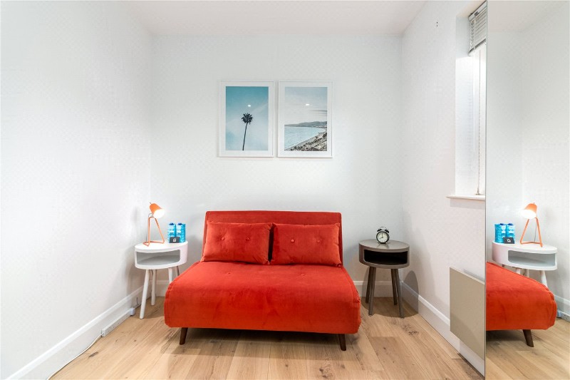 Fuller Close, London, E2