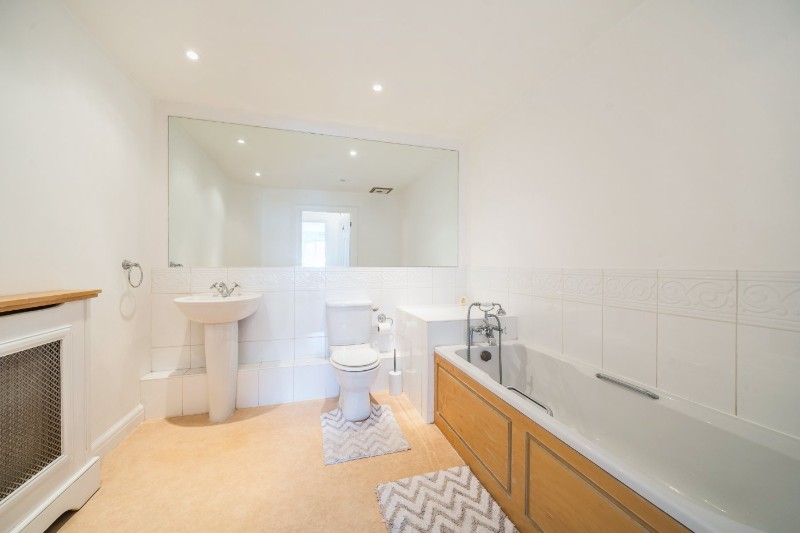 Bromley Road, Beckenham, BR3