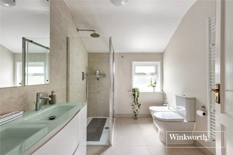 Long Lane, Finchley, London, N3