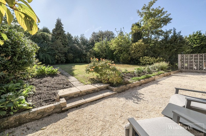 Lambourne Drive, Bagshot, Surrey, GU19