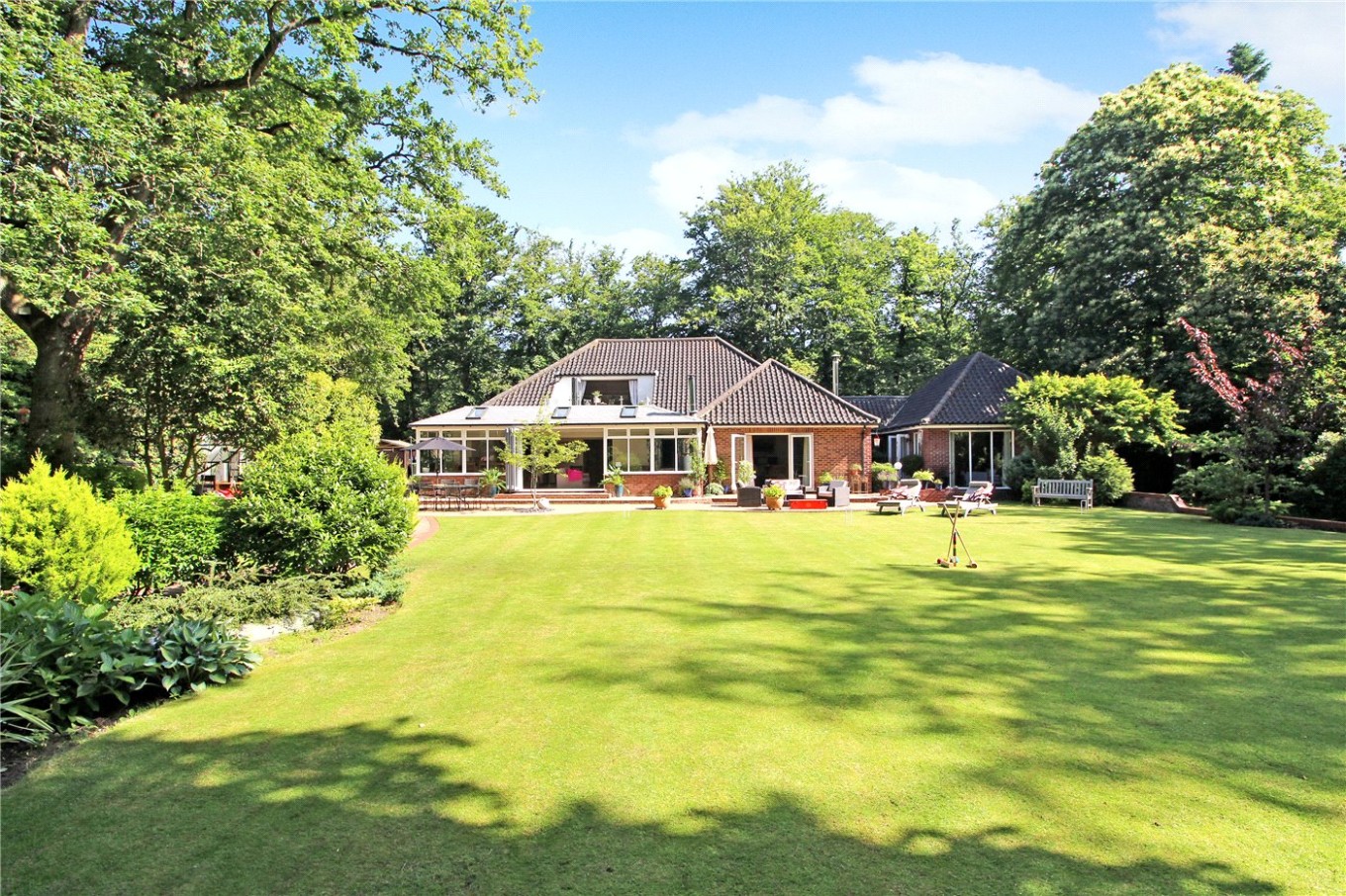 4 bedroom property for sale in Long Road, Framingham Earl, Norwich, NR14 (Ref POR210492) £