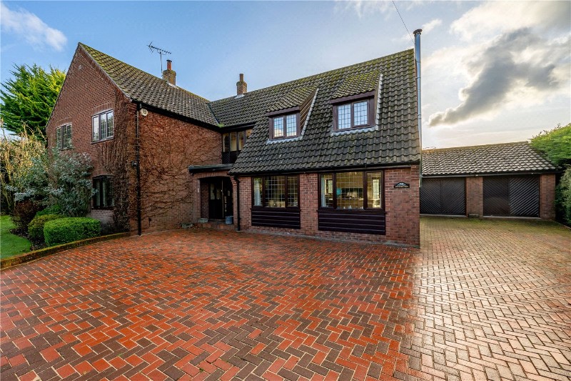 Ferry Road, Surlingham, Norwich, Norfolk, NR14