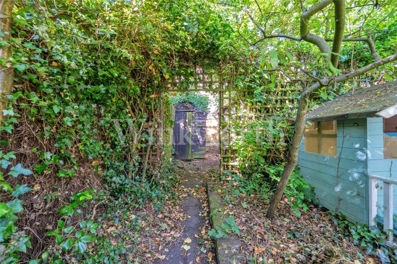 Crewys Road, London, NW2