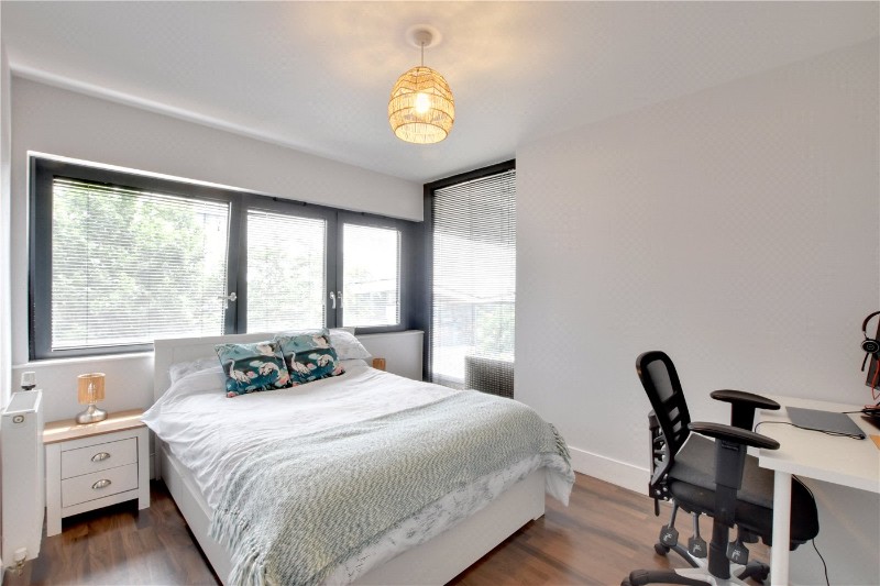 Lambarde Square, Greenwich, London, SE10