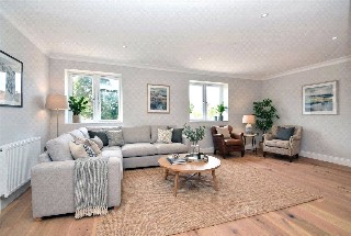 Holly Oak Close, Cheam, Sutton, SM2