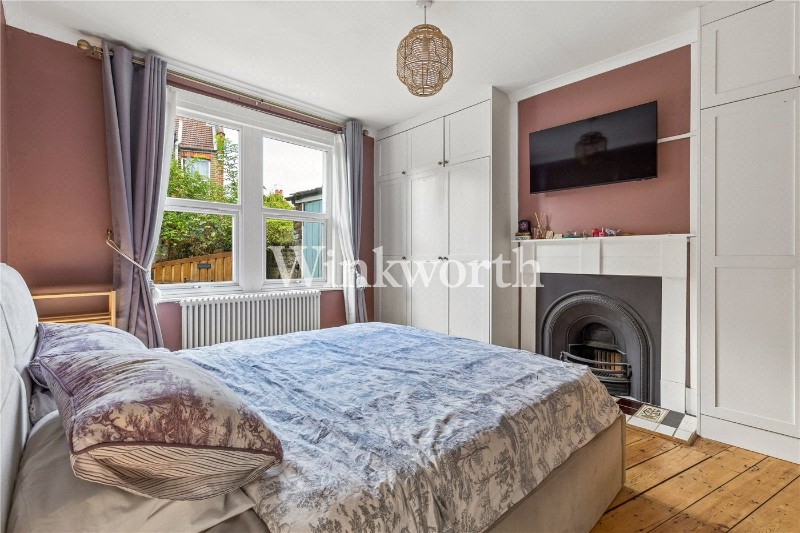 Dunloe Avenue, London, N17