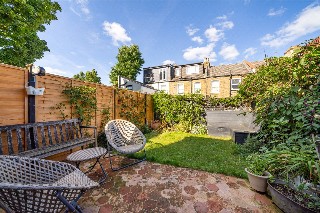 Silvester Road, East Dulwich, London, SE22