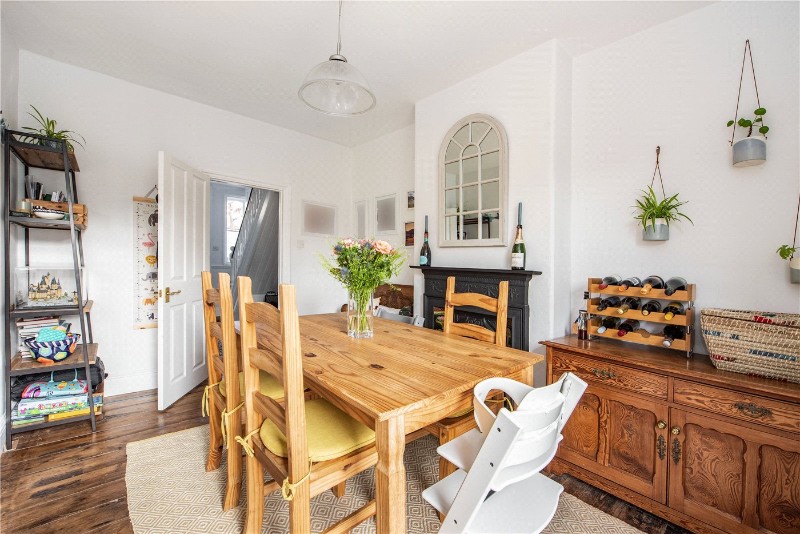 Barham Road, Petersfield, Hampshire, GU32