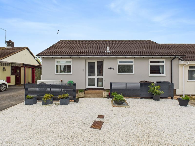 Nymet Avenue, Bow, Crediton, Devon, EX17
