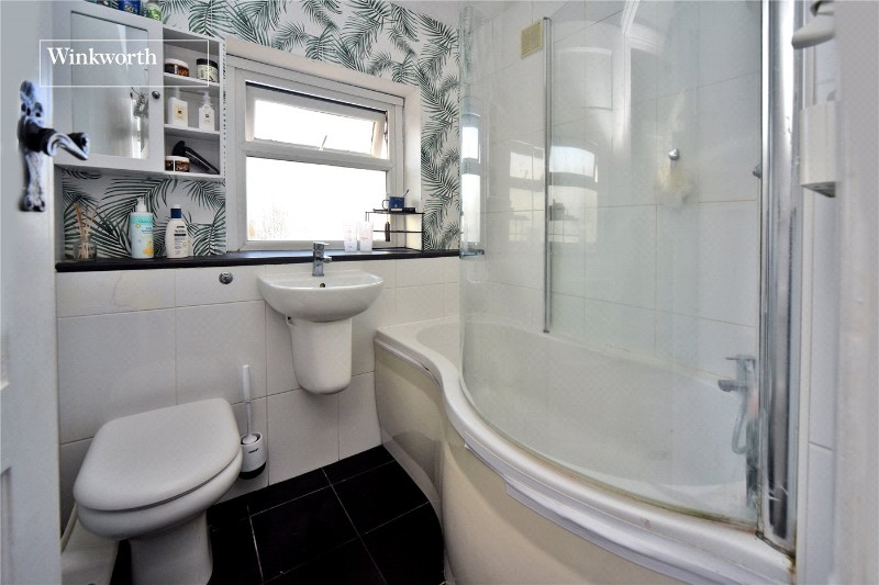 Buckland Way, Worcester Park, KT4