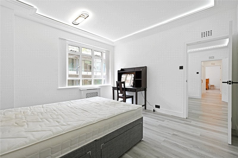 University Street, London, WC1E