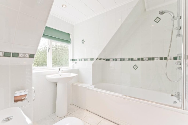 Ashcroft Park, Cobham, Surrey, KT11