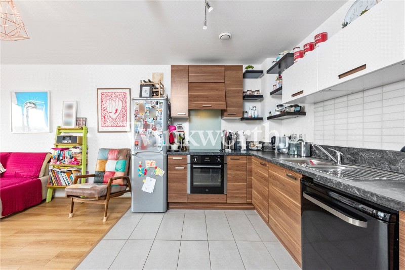 Coster Avenue, London, N4