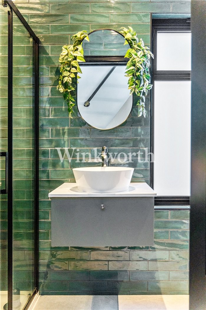 Whittington Road, London, N22