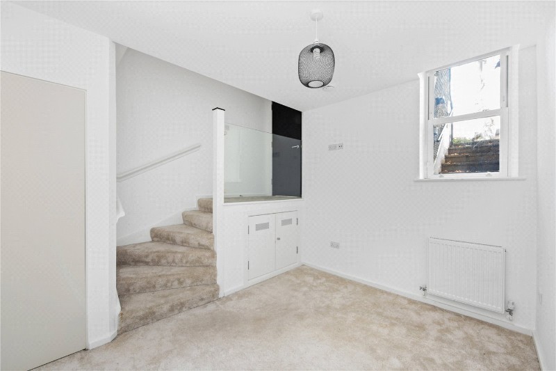 Queens Drive, London, N4