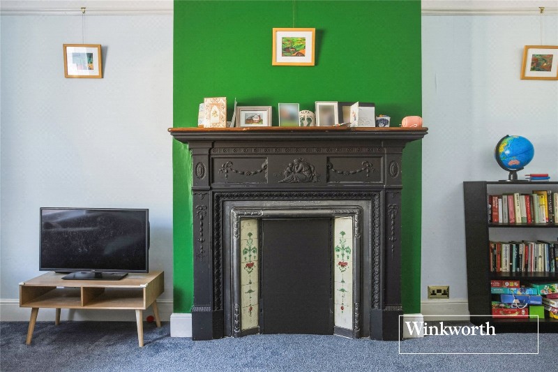 Avenue Mansions, Bedford Avenue, High Barnet, EN5