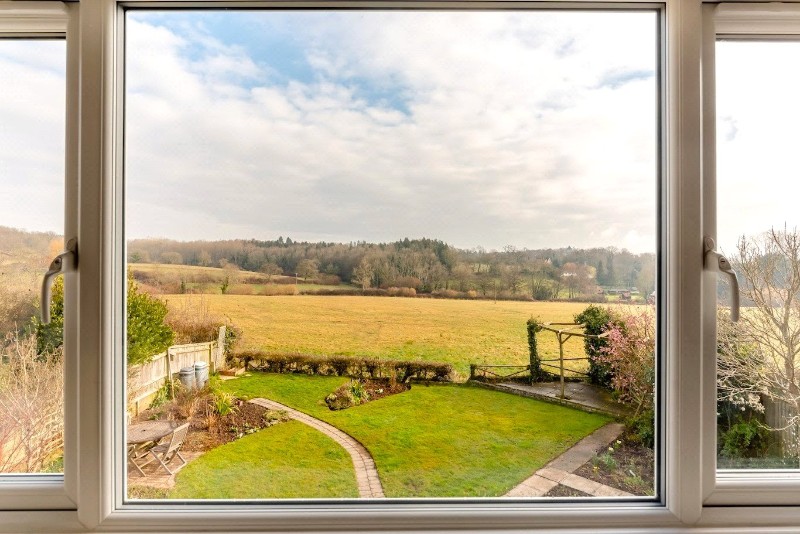 Birds Lane, Midgham, Reading, Berkshire, RG7