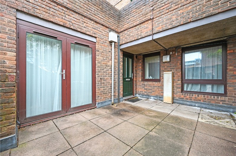 Odhams Walk, London, WC2H