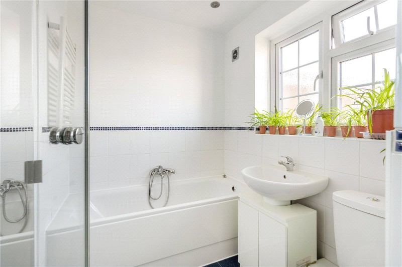 Ashdown Way, London, SW17