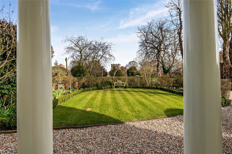 Linden Grove, Canterbury, Kent, CT2