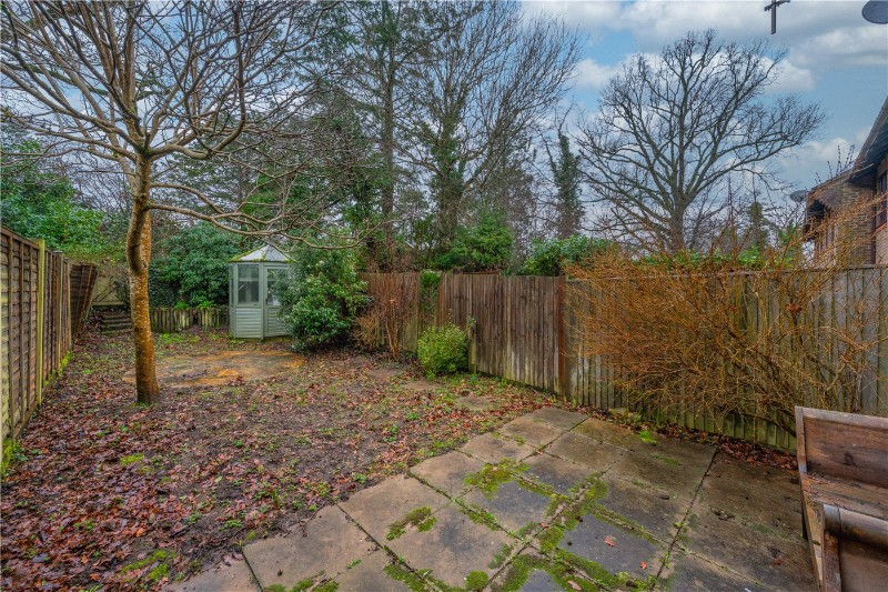 Pottery Court, Wrecclesham, Farnham, Surrey, GU10