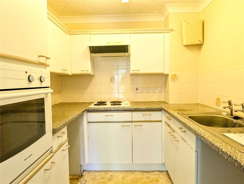 Parkstone Road, Poole, BH15