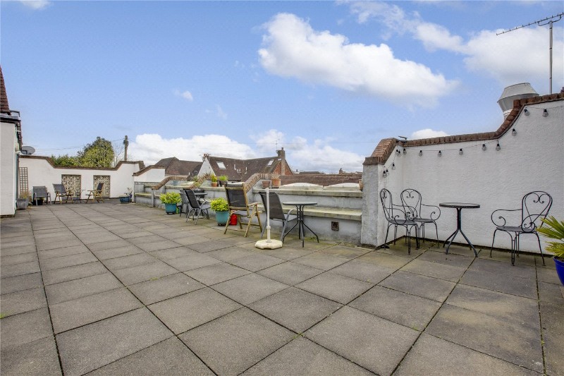 Marsham Way, Gerrards Cross, SL9