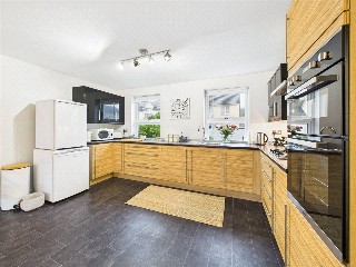 Saxon Close, Crediton, Devon, EX17